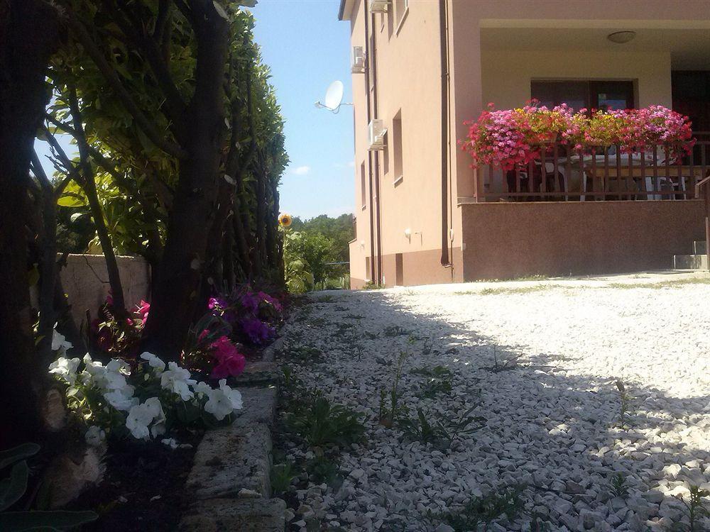 Pansion Ivanka Barac Međugorje Buitenkant foto